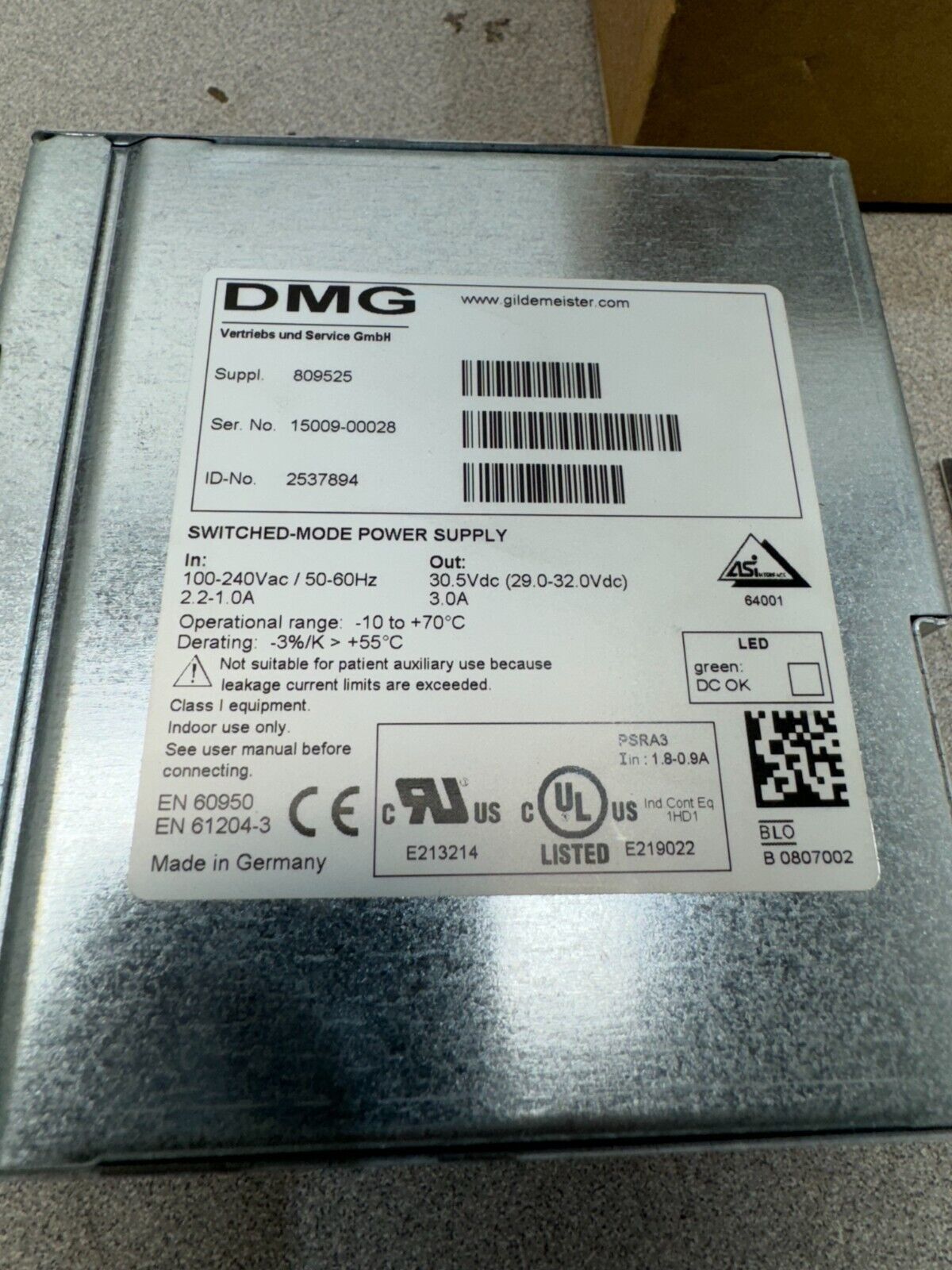 NEW IN BOX DMG SWITCHED-MODE POWER SUPPLY 2537894