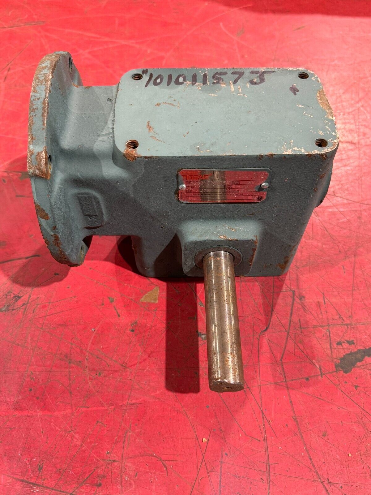 NEW SURPLUS DODGE Q202Y020N056L1 TIGEAR GEAR REDUCER MA94762L1 D EC