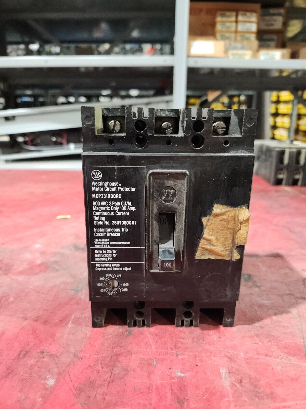 USED WESTINGHOUSE CIRCUIT BREAKER 600VAC 3-POLES 100AMPS MCP331000RC