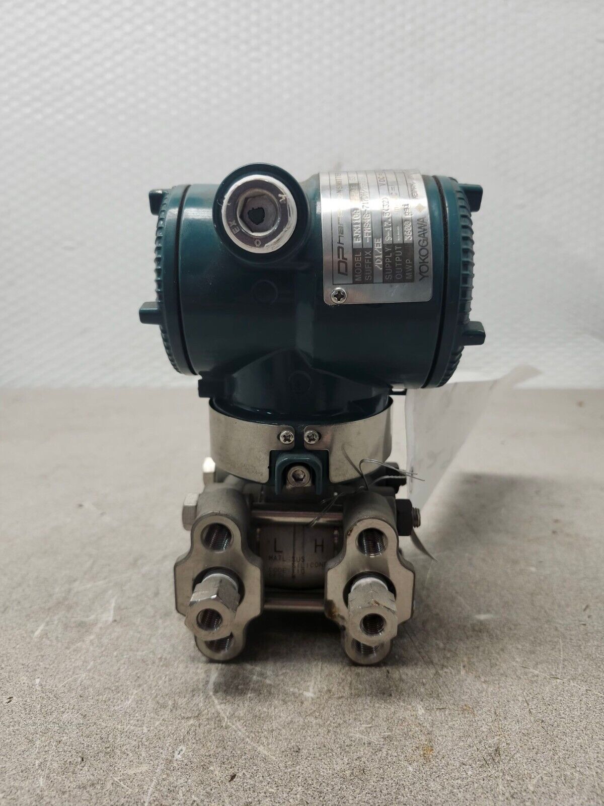 USED YOKOGAWA PRESSURE TRANSMITTER EJX110A