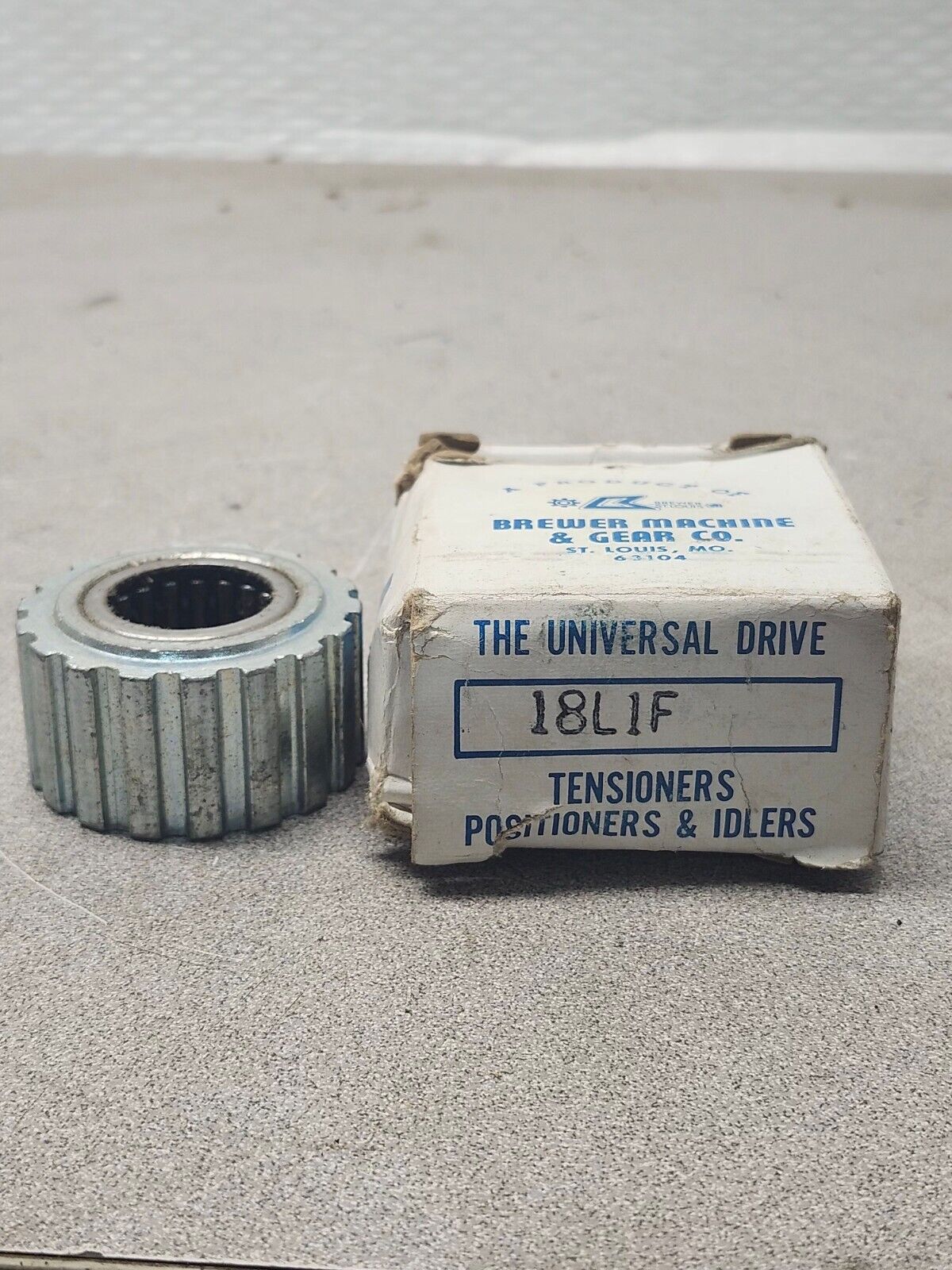 NEW IN BOX BREWER MACHINE & GEAR CO. ROLLER BEARING 18L1F