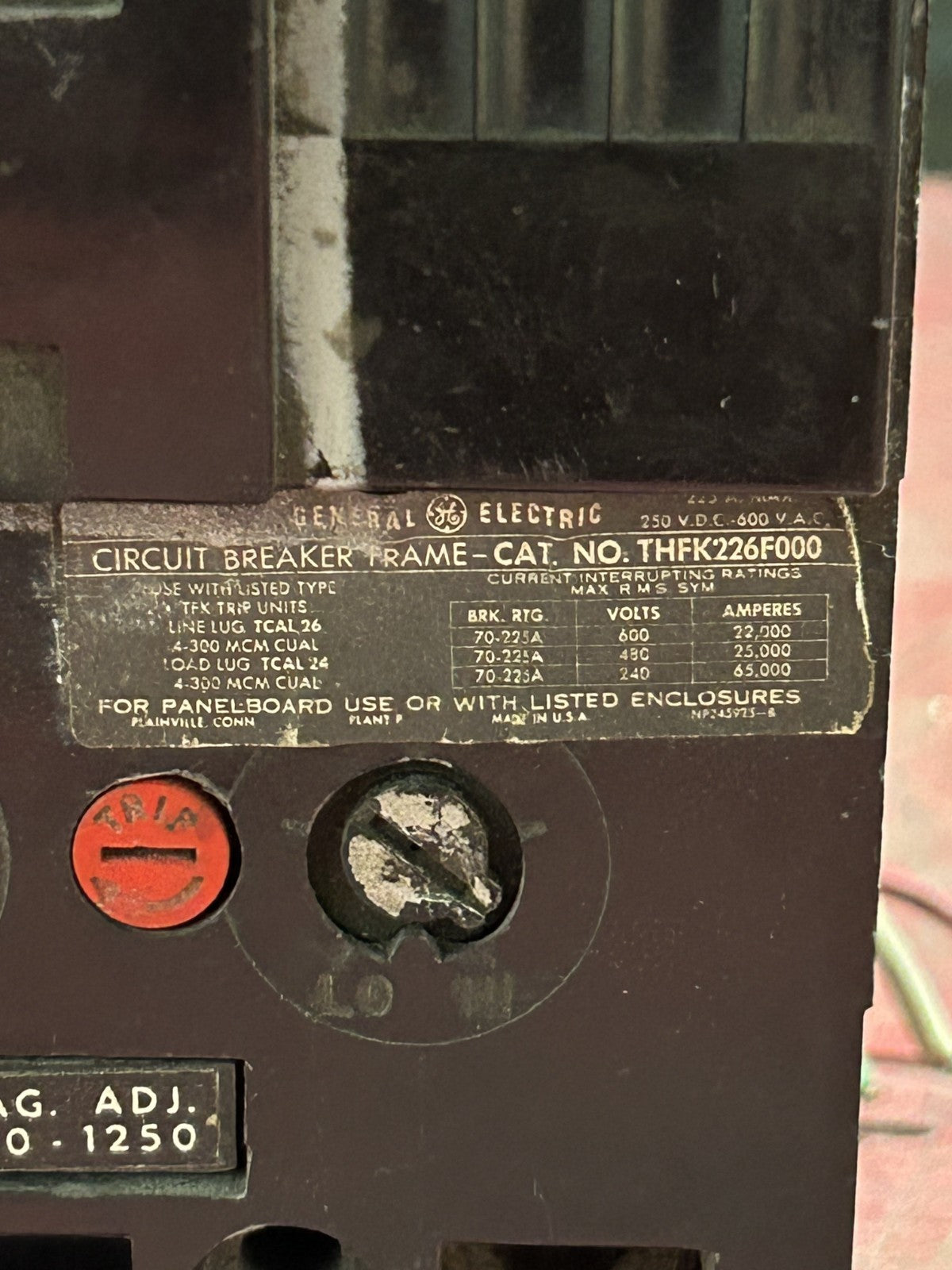 47559049