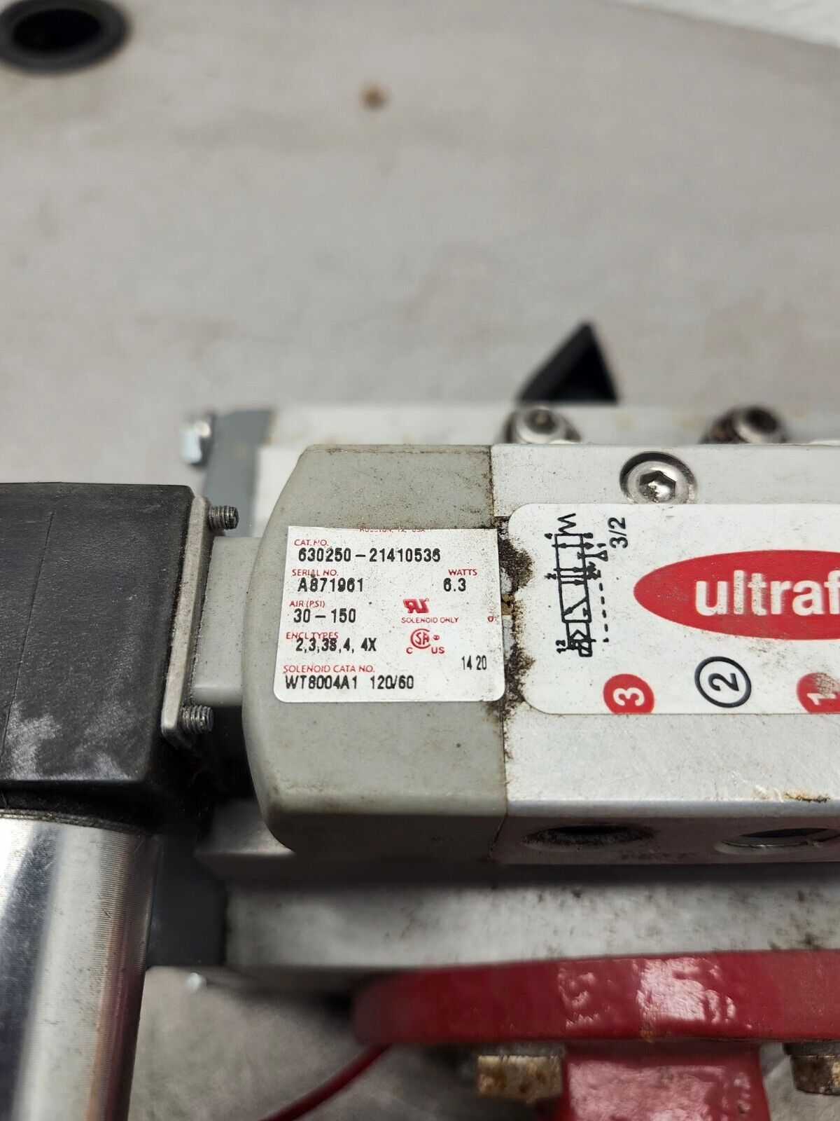 USED ULTRAFLO Double Acting Actuator 100-080-DA WITH Bray 3" Butterfly Valve