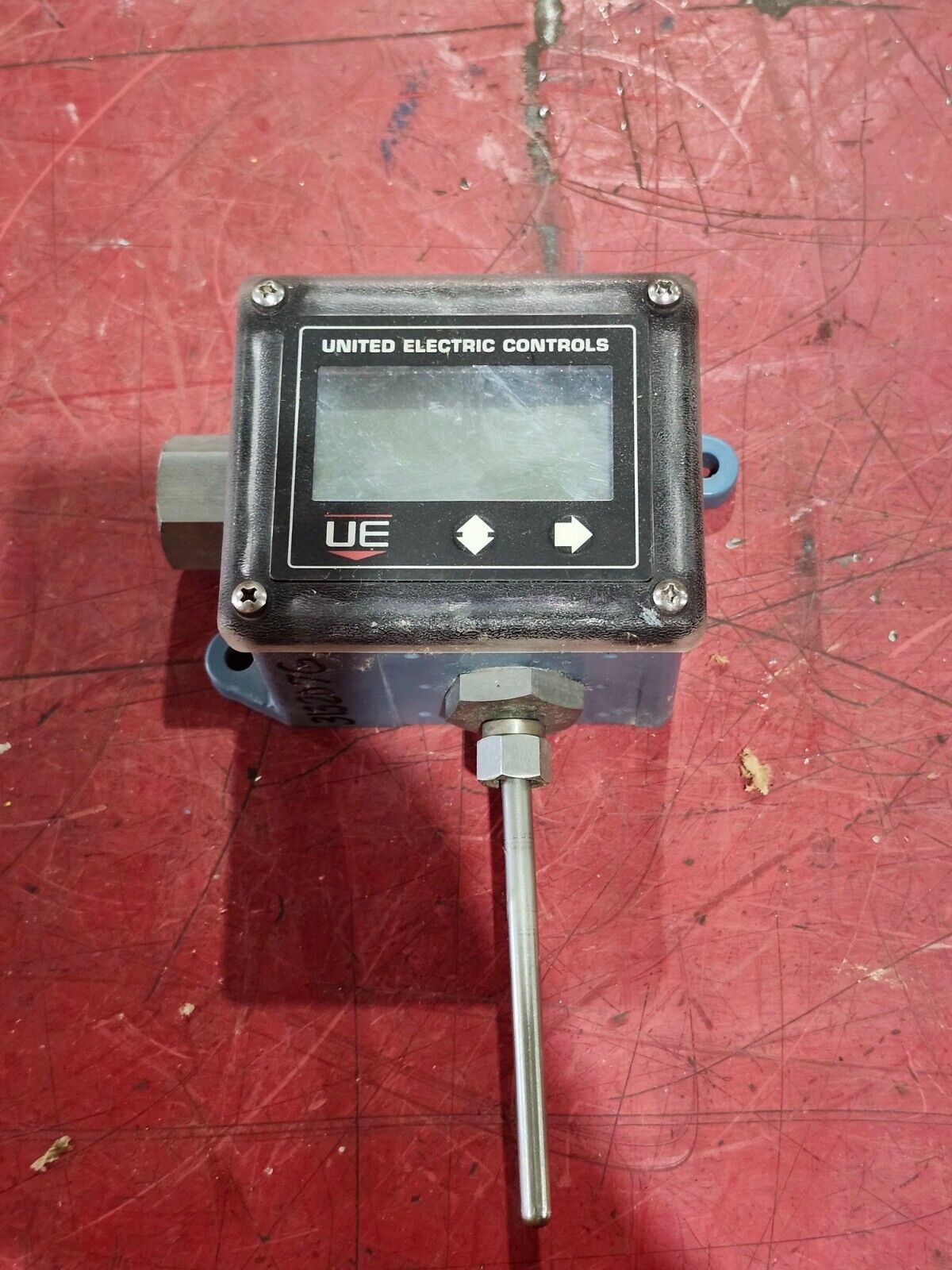 USED UNITED ELECTRIC ELECTRONIC SWITCH 2W3A00TL1