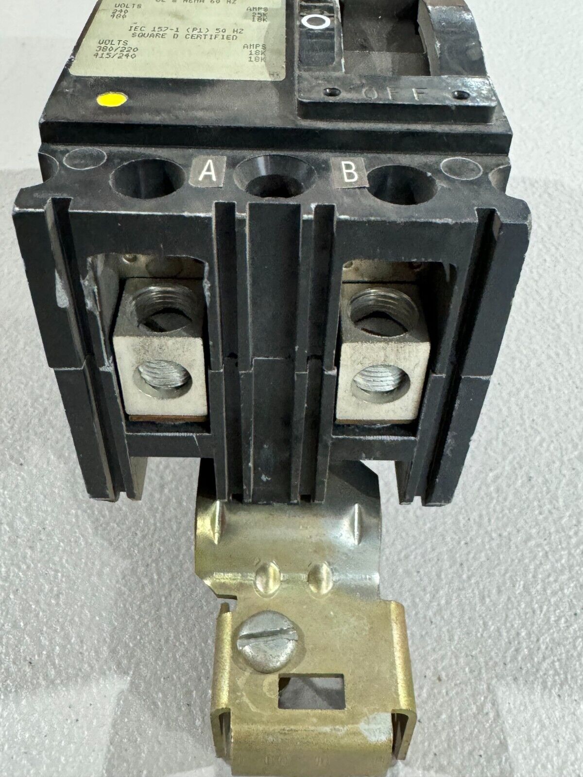 USED SQUARE D 2 POLE 100AMP CIRCUIT BREAKER FA24100AB