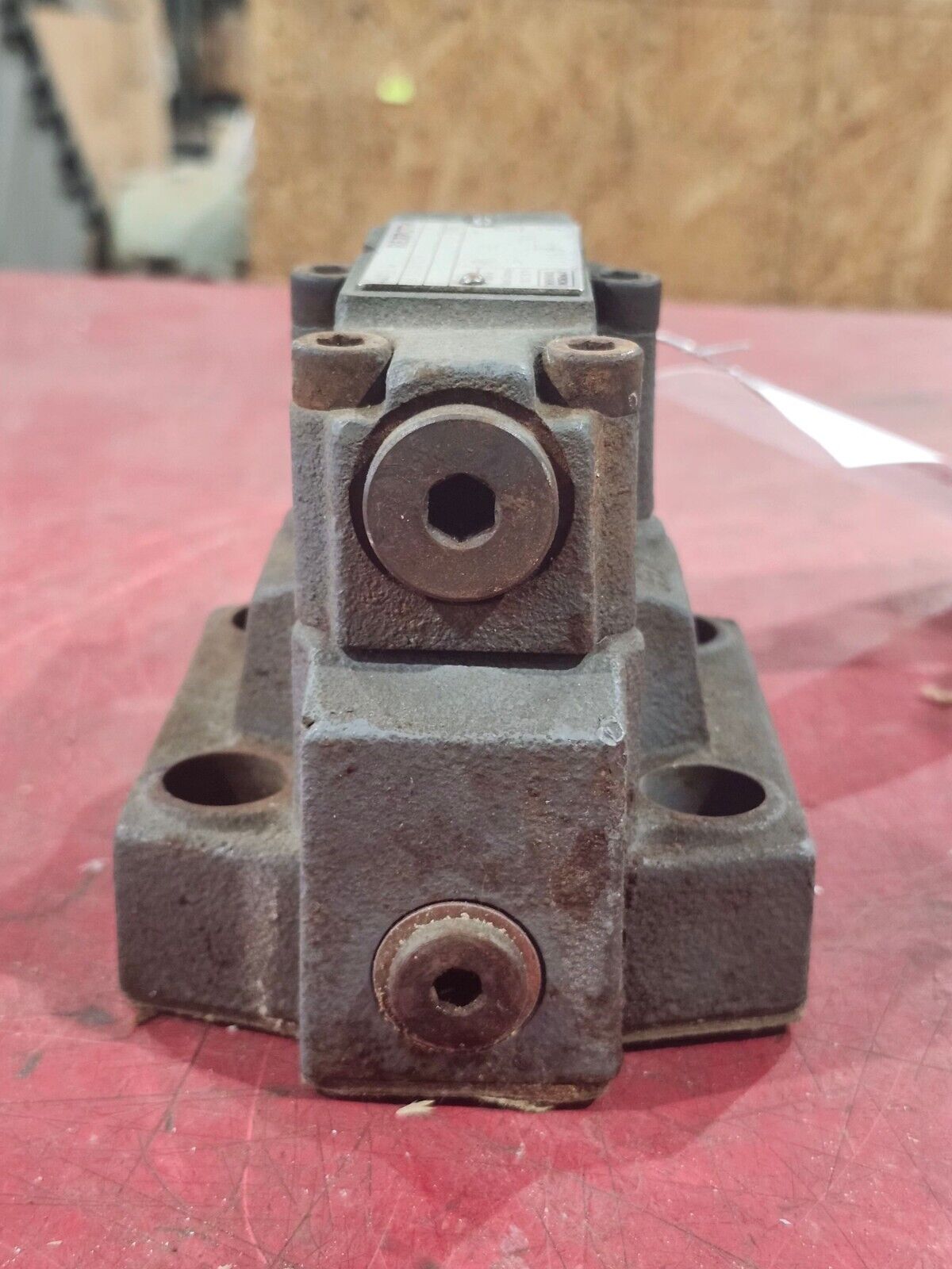 NEW REXROTH DB 20-2-30/125UB HYDRAULIC RELIEF VALVE TUV.SV.81-498.22.F.300.125