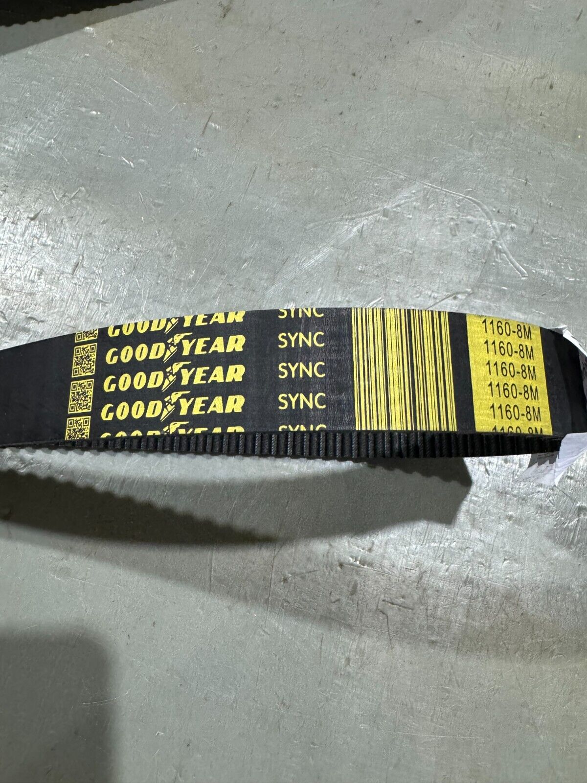 FACTORY NEW GOODYEAR SYNCHRONOUS Sync HTD TIMING BELT 1160-8M-30
