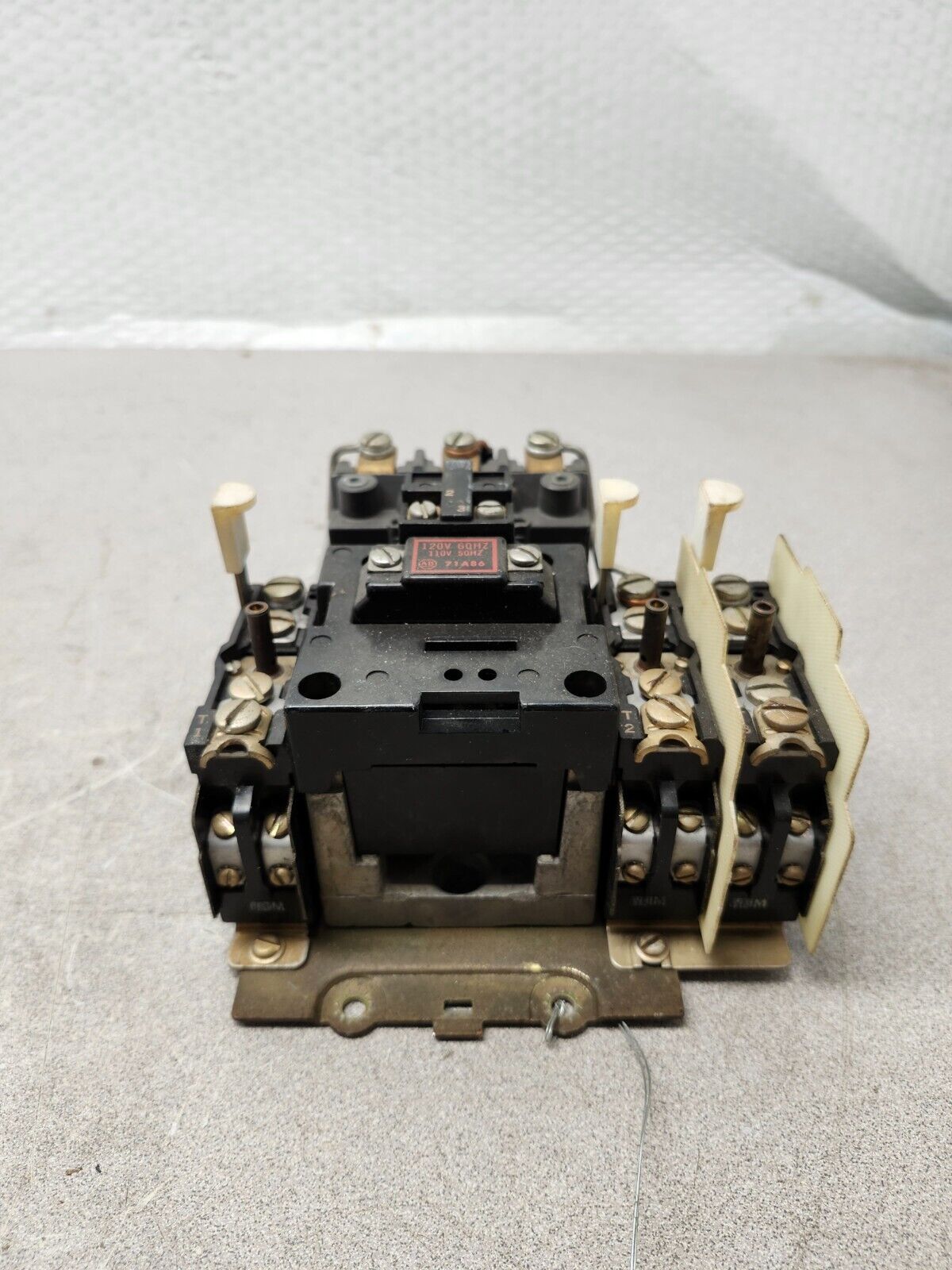 USED Allen Bradley Contactor / Starter Size 1 709-BOD103