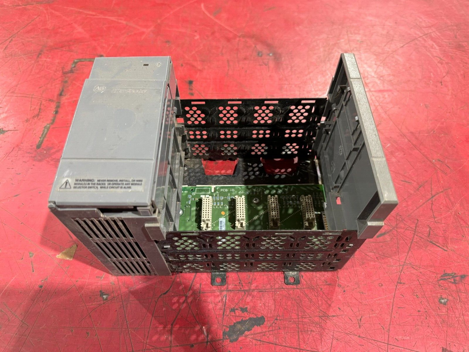 USED ALLEN-BRADLEY SLC 500 SLOT RACK 1746-A4 WITH 1746-P1 POWER SUPPLY