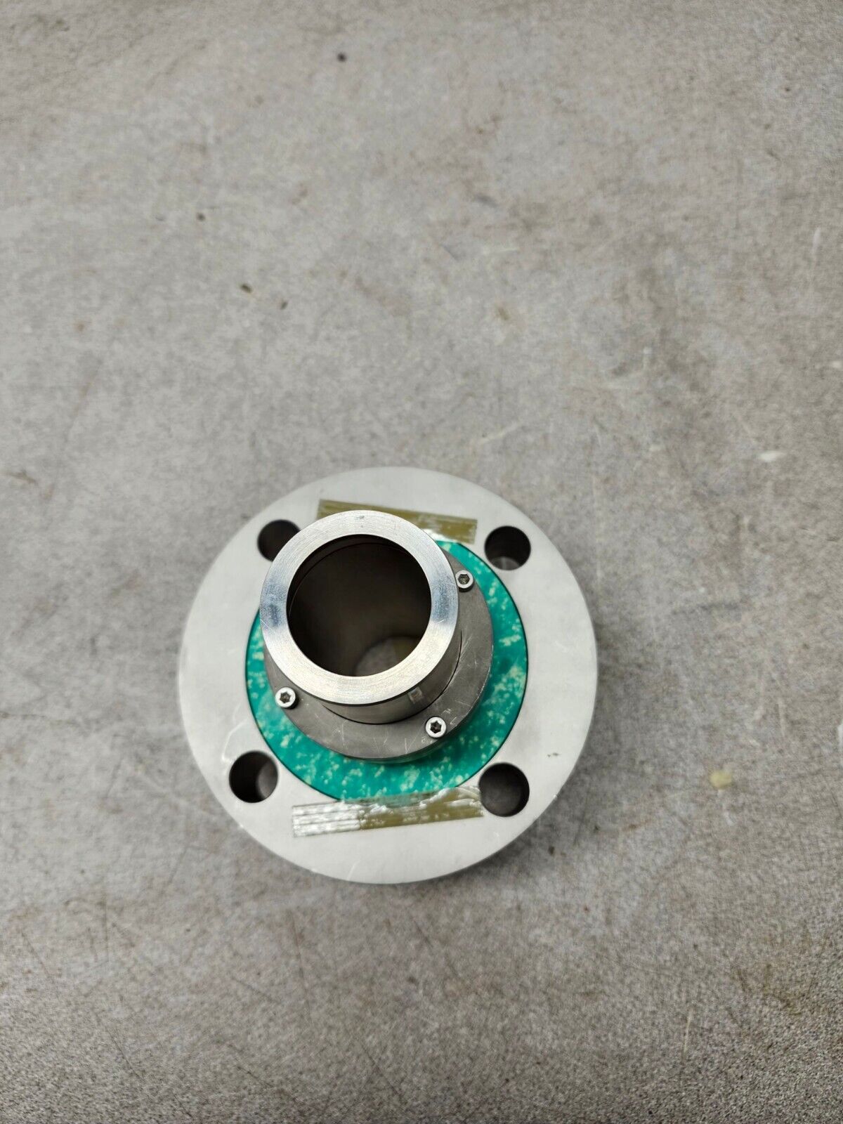 NEW IN BOX RECONDITIONED DURA SEAL SHAFT ASSEMBLY XC3B1750R33