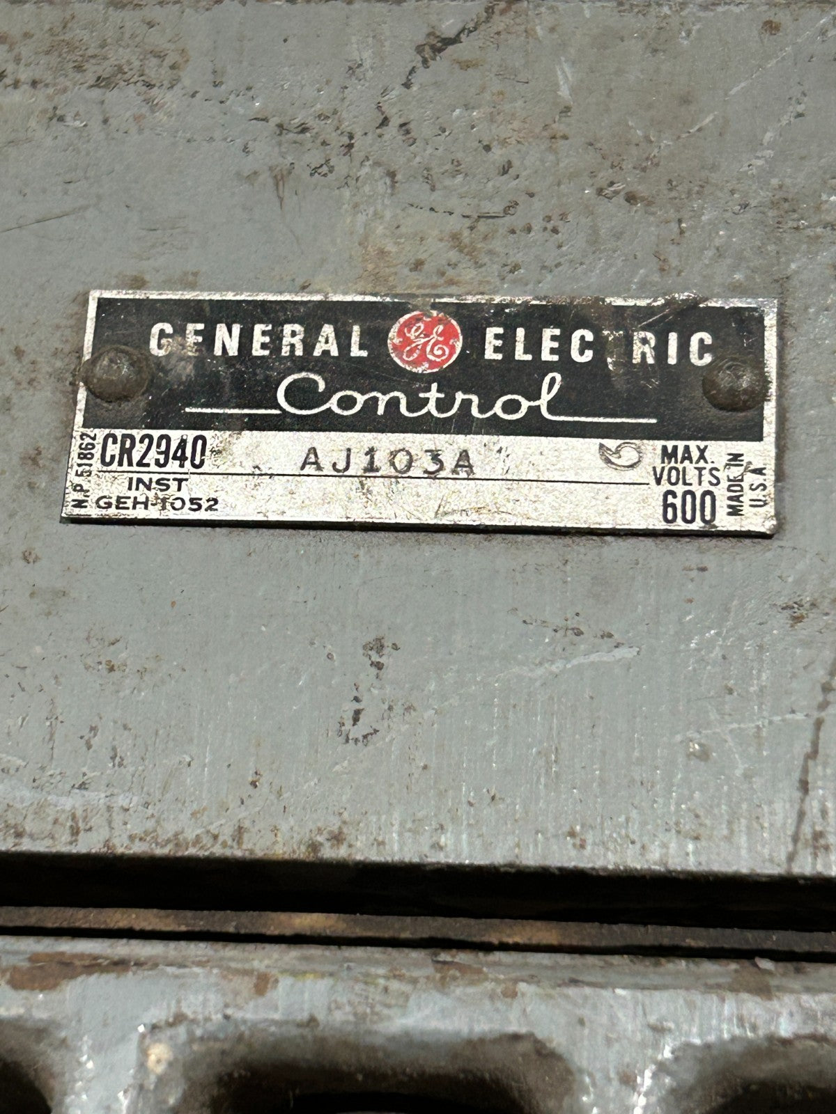 47716298
