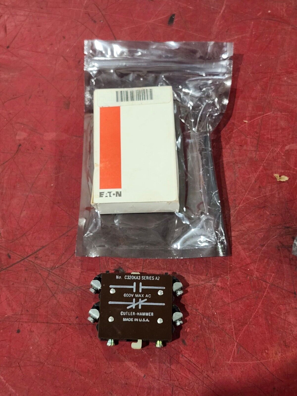 NEW IN BOX EATON AUXILIARY CONTACT C320KA3