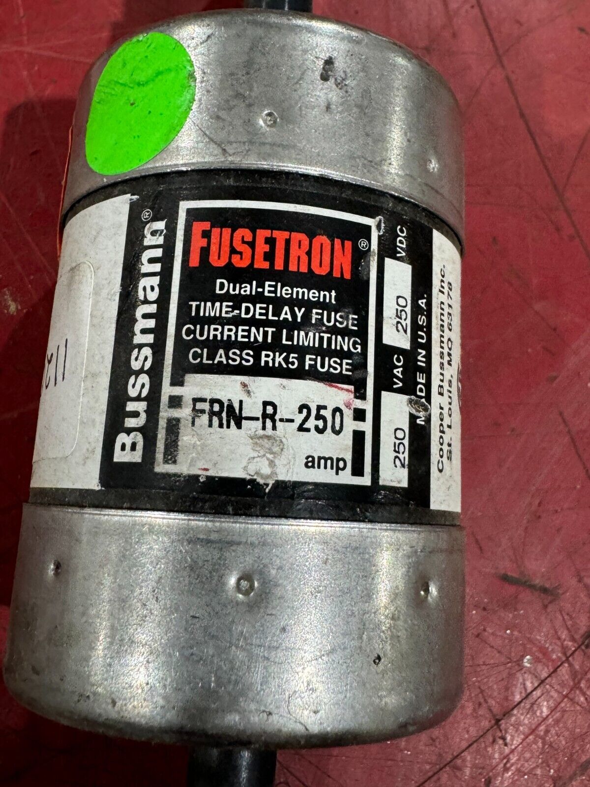 NEW NO BOX FUSETRON 250AMP TIME DELAY FUSE FRN-R-250