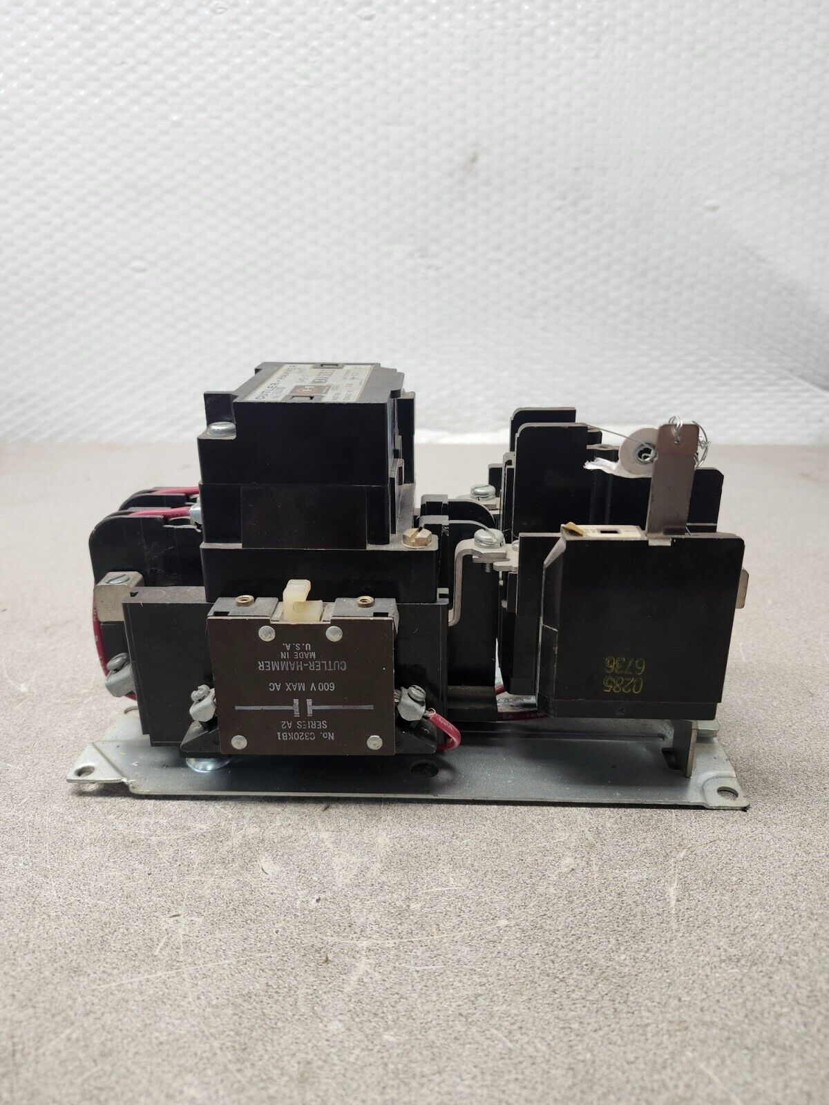 USED CUTLER HAMMER SIZE 2, 1PH MOTOR STARTER B10DN0