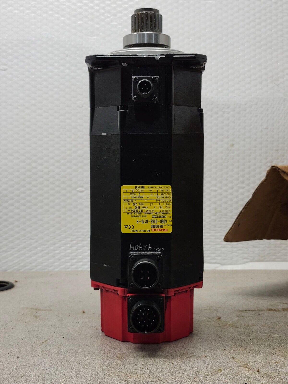 USED FANUC AC SERVO MOTOR A06B-0163-B175-R