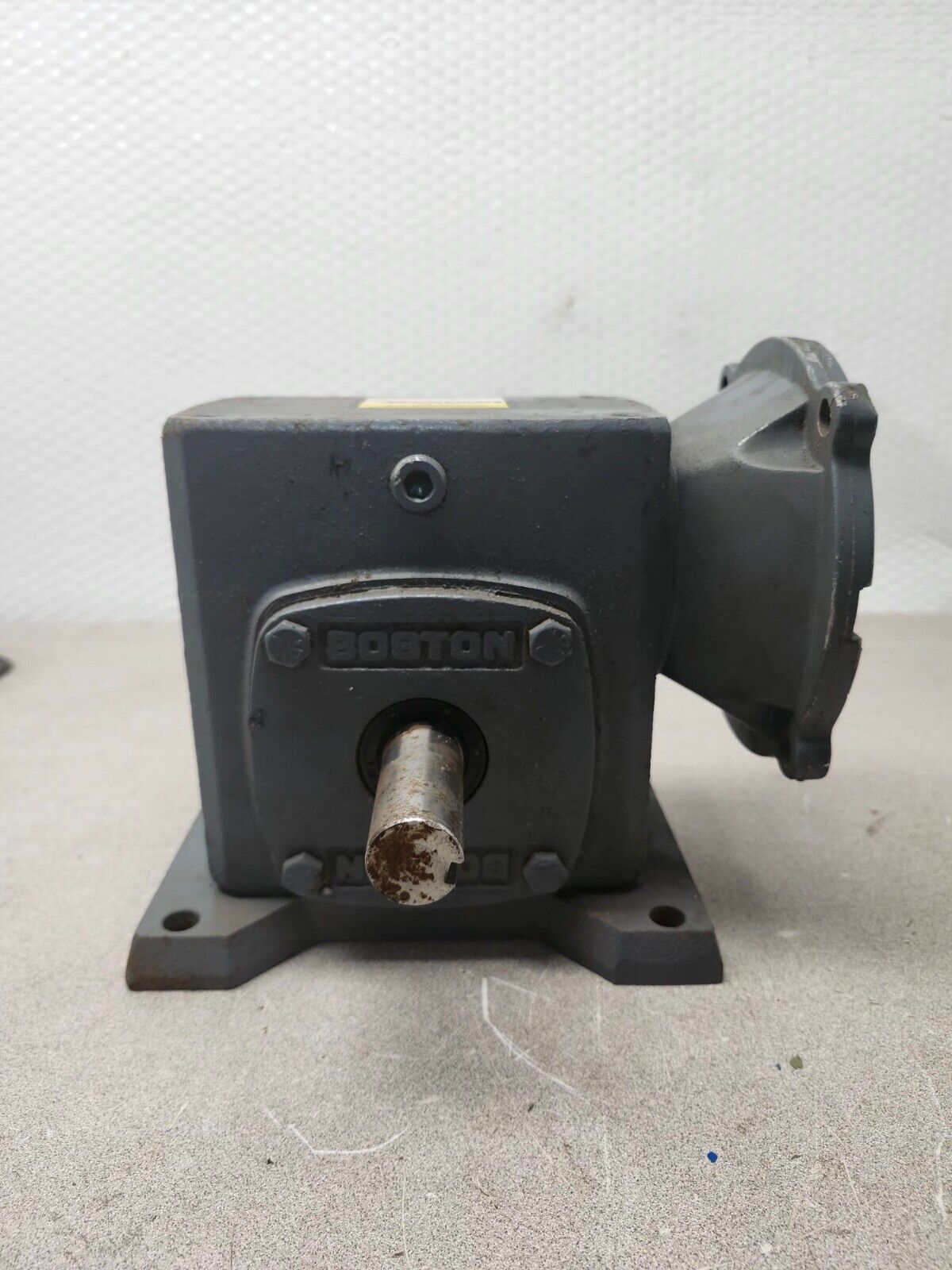 USED BOSTON GEAR Speed Reducer: 60, 29 RPM F721B0TB5G1