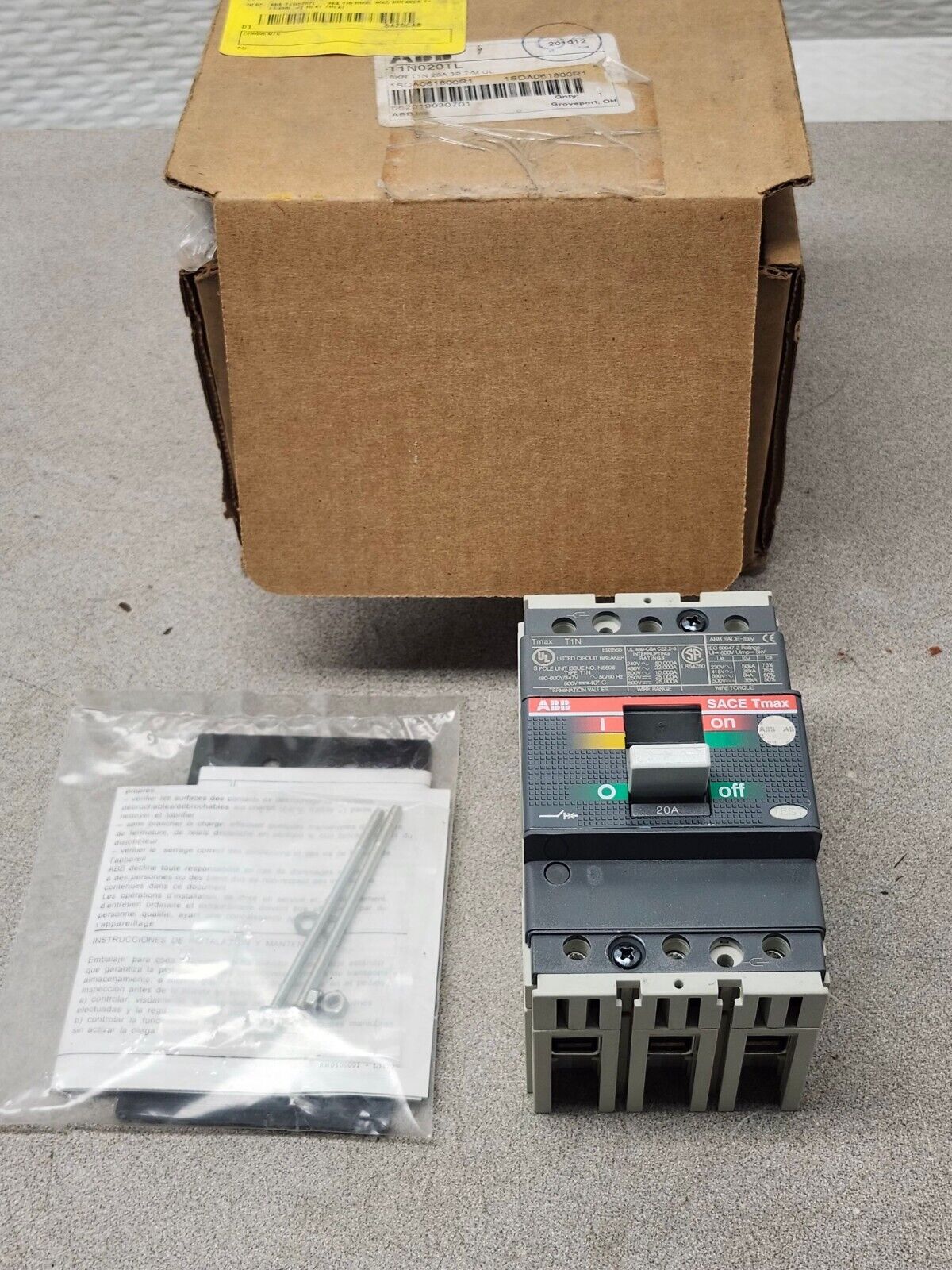 NEW IN BOX ABB CIRCUIT BREAKER T1N020TL