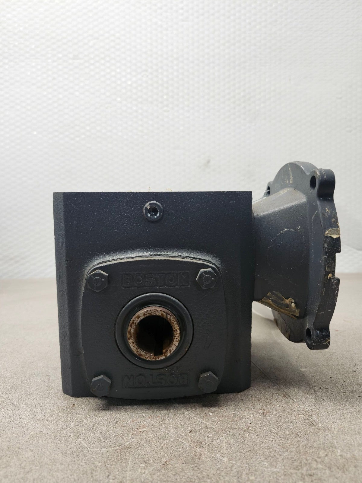 45180305