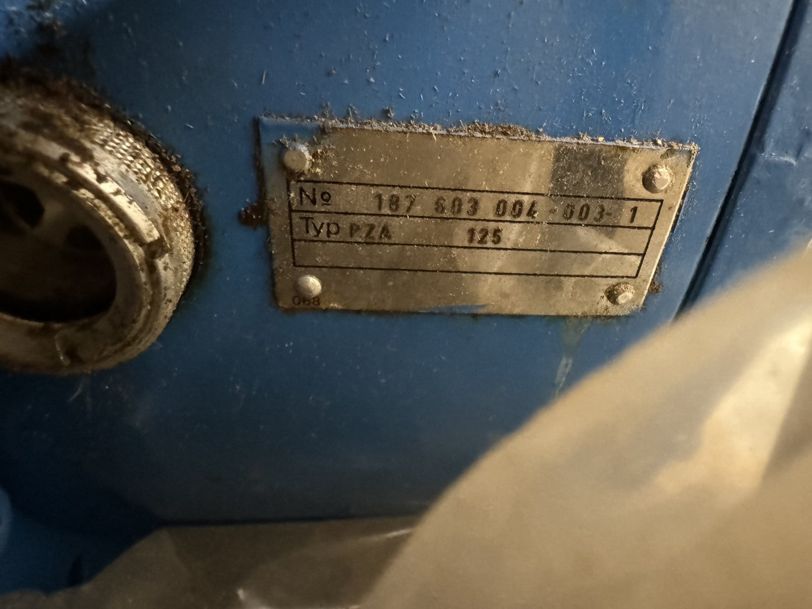 47331106