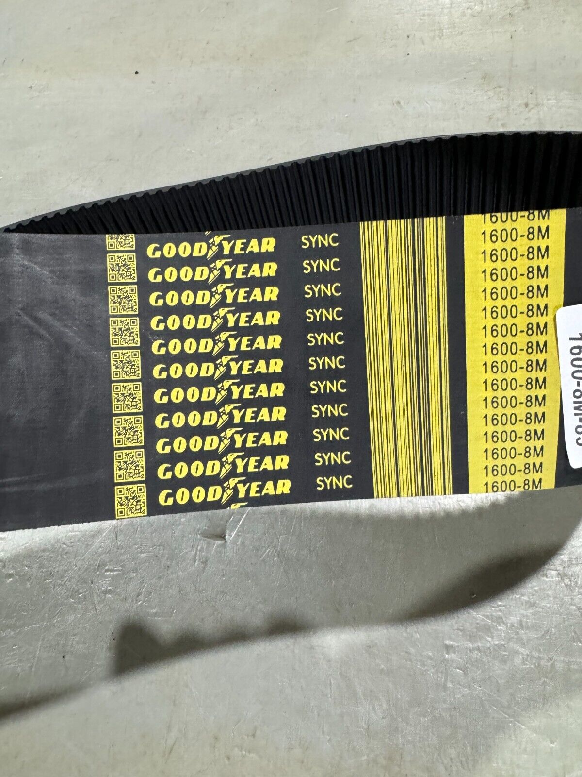 FACTORY NEW GOODYEAR SYNCHRONOUS SYNC RPP TIMING BELT 1600-8M-85