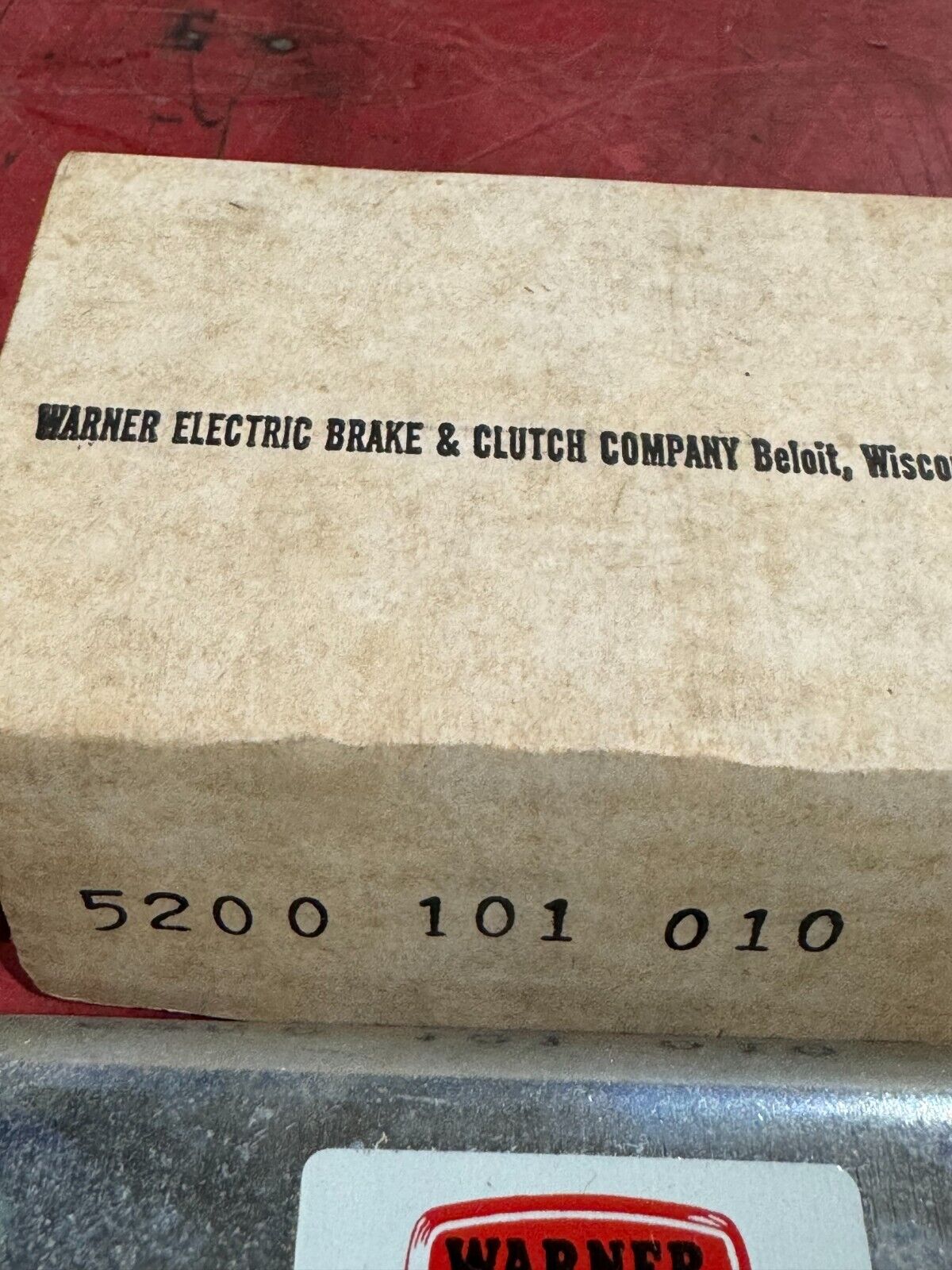 NEW IN BOX WARNER CONDUIT BOX 5200101010