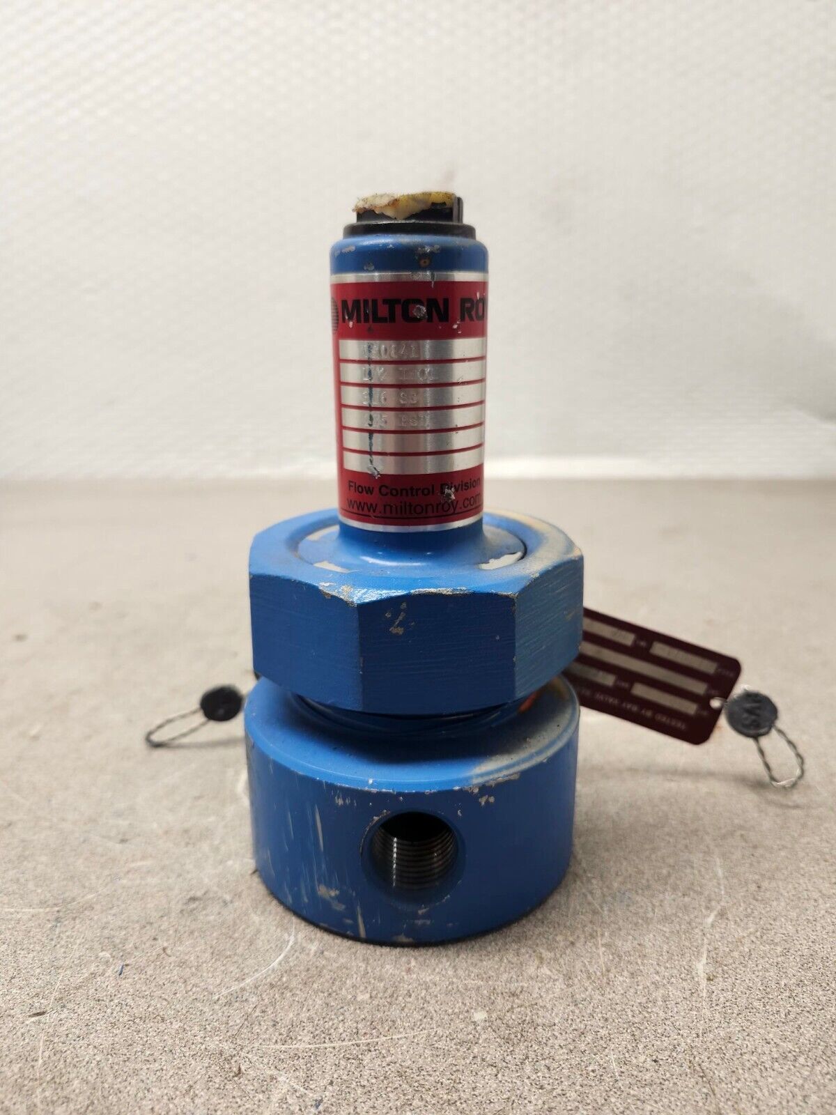 USED MILTON ROY PRESS RELIEF SAFETY VALVE VS0841