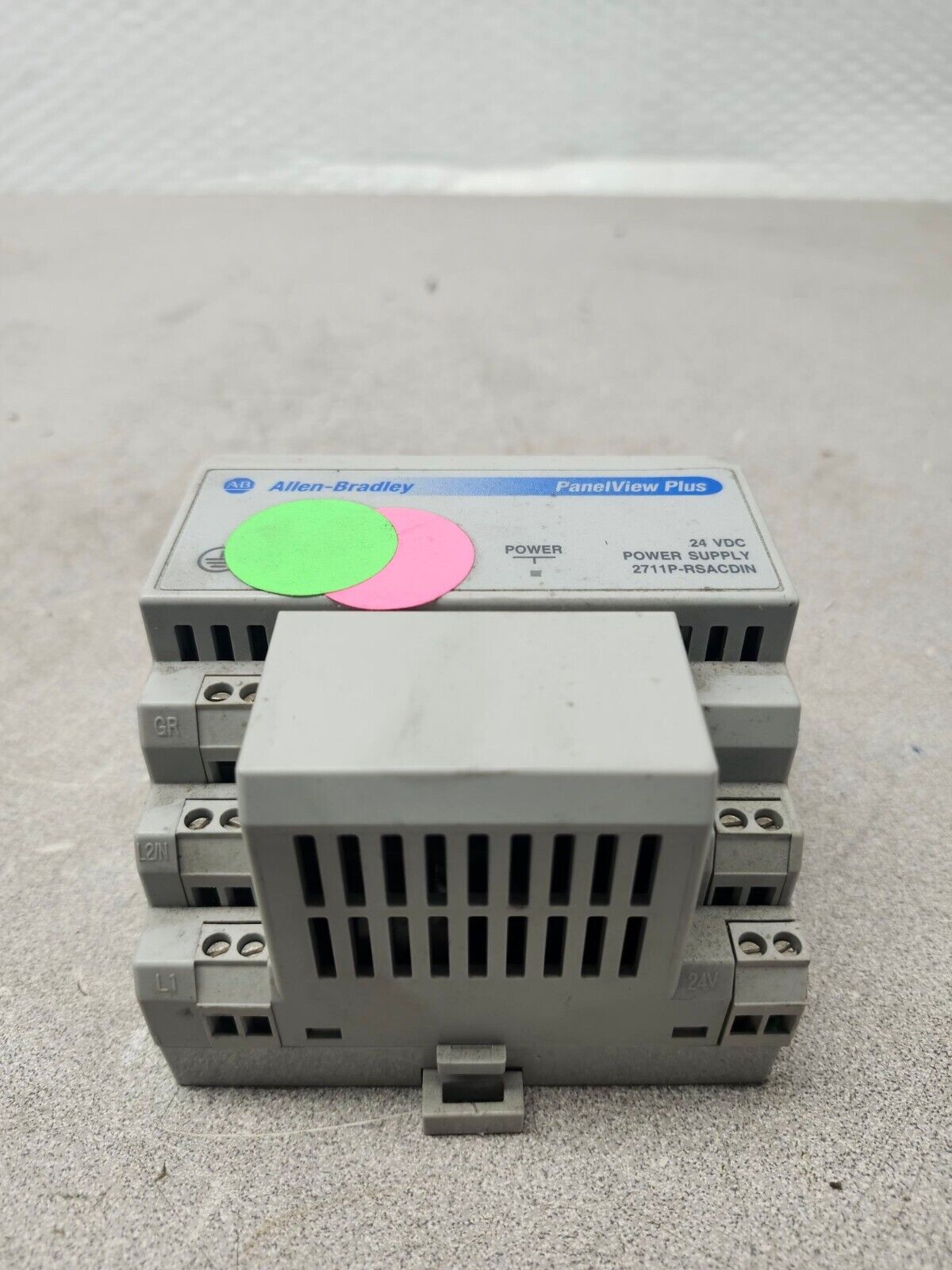 USED ALLEN BRADLEY POWER SUPPLY 2711P-RSACDIN SER.A