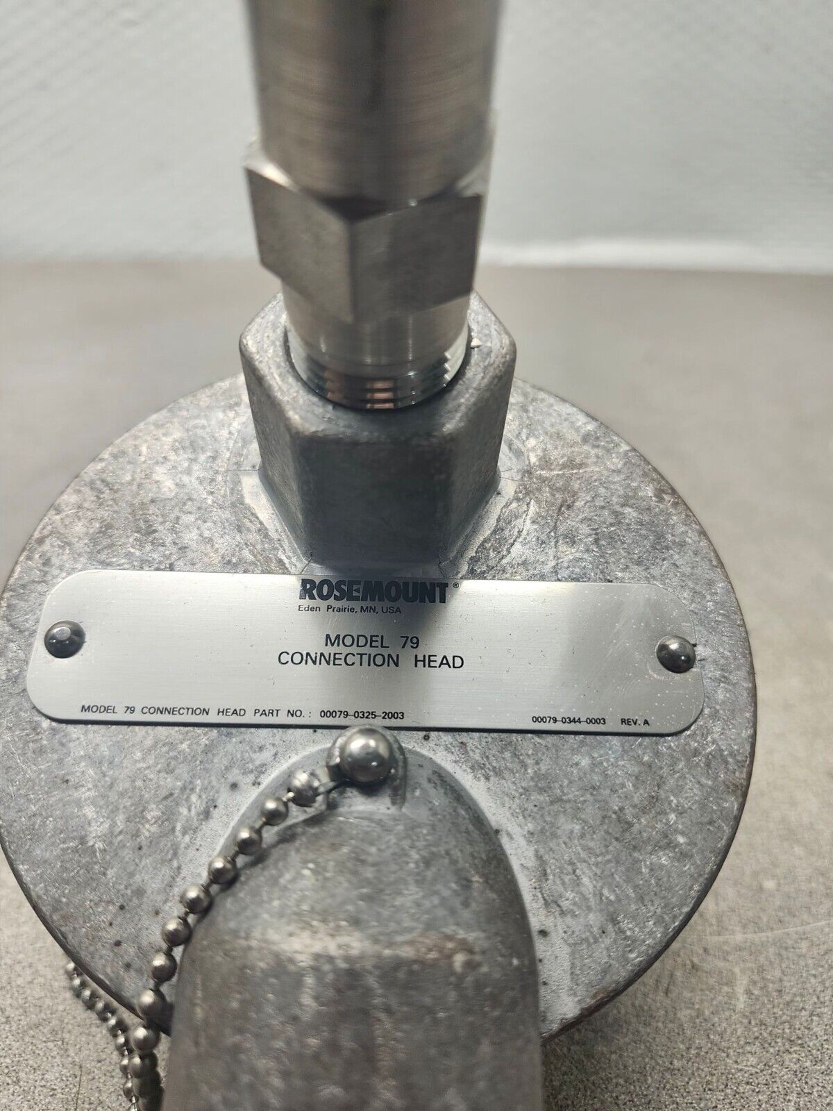 NEW NO BOX Rosemount Connection Head Model 79 WITH 15" Probe