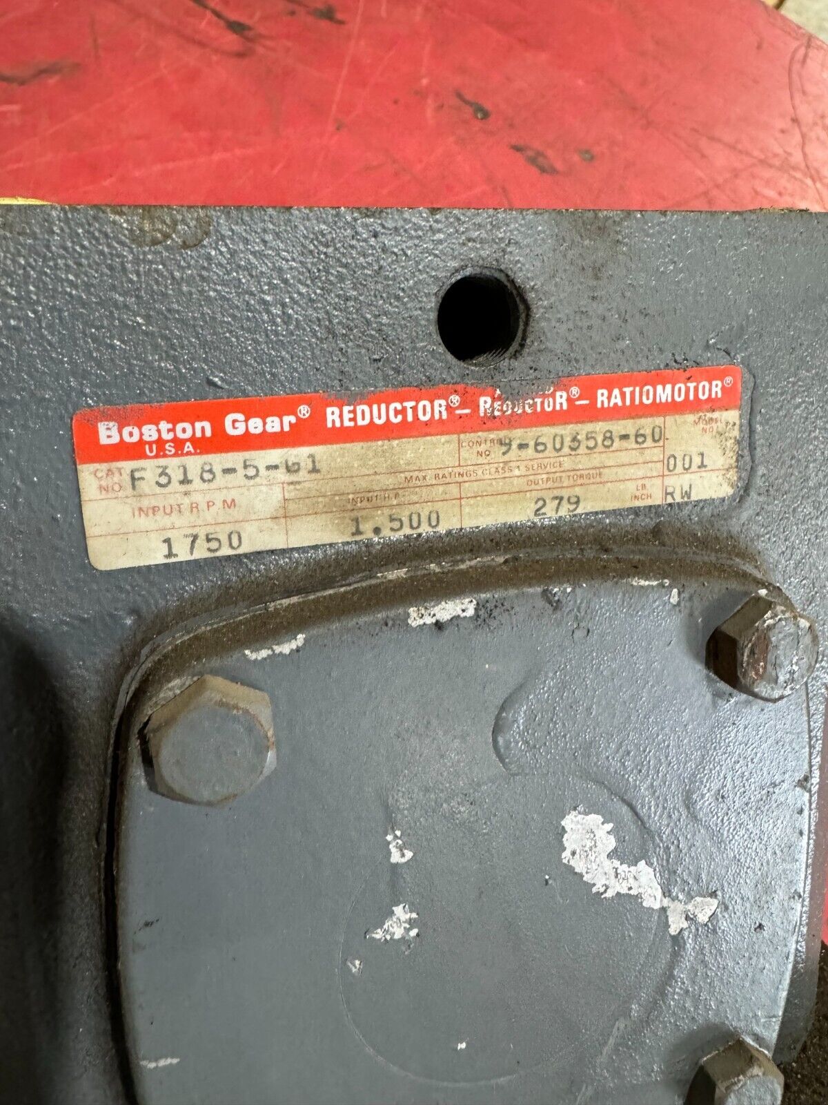 UNUSED BOSTON GEAR 1.5HP REDUCTOR RATIOMOTOR F318-5-G1