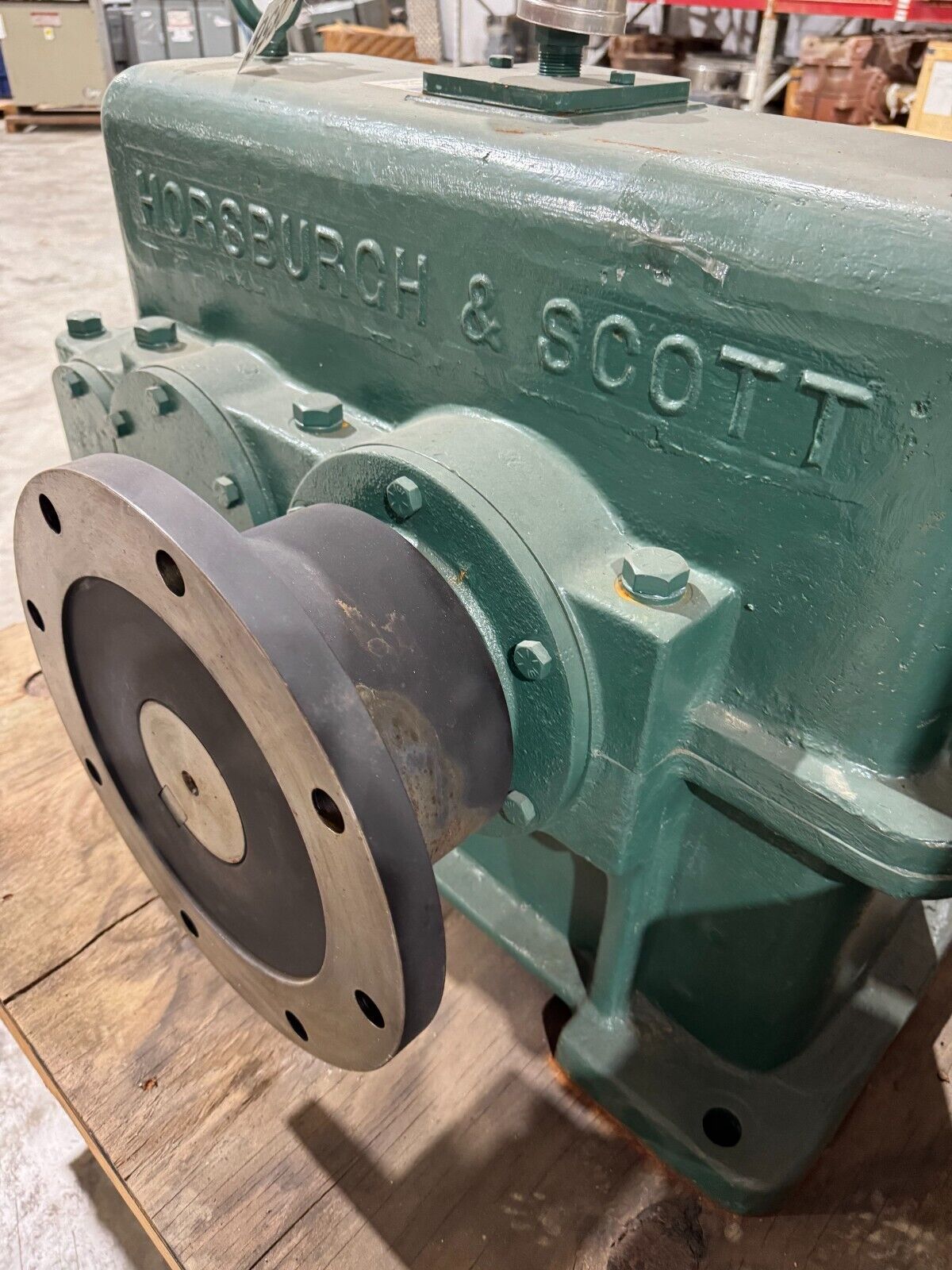 NEW HORSBURGH & SCOTT HELICAL SPEED REDUCER 11.24 RATIO GEAR DRIVE LD-2000