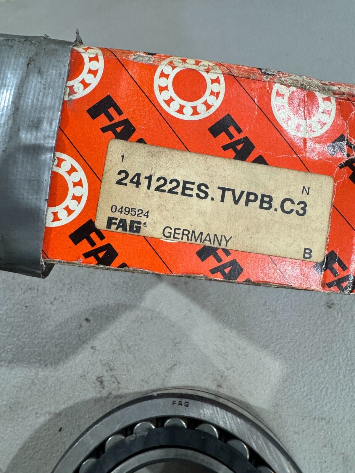 USED FAG SPHERICAL ROLLER BEARING 24122ES.TVPB.C3