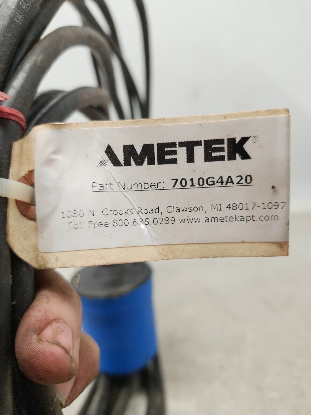 NEW NO BOX AMETEK FLOAT SWITCH 7010G4A20