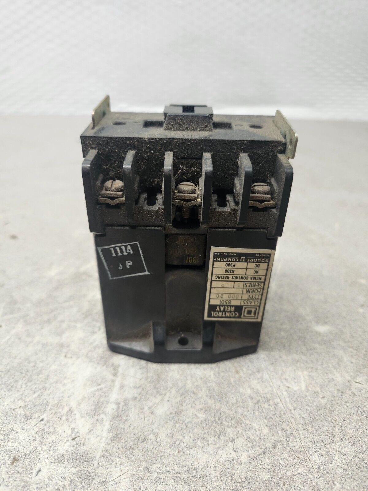 USED SQUARE D CONTROL RELAY CLASS 8501 TPE GD0-20 SER B