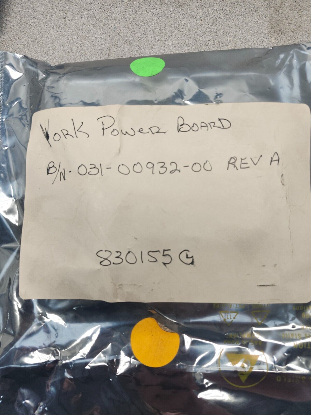 NEW IN BAG YORK CONTROL RELAY BOARD 031-00932-00 REV A