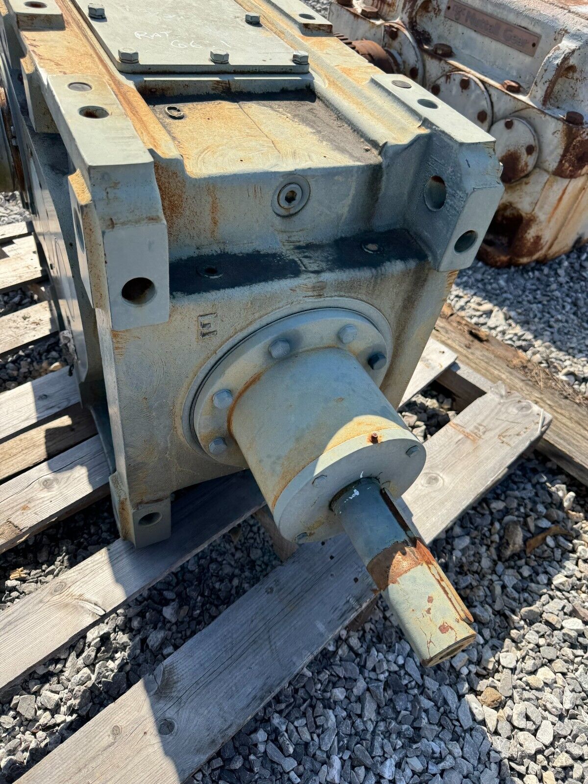 USED FALK DRIVE ONE ENCLOSED GEAR REDUCER 68.05 RATIO M1160DBT3AN-68.05-LD0045