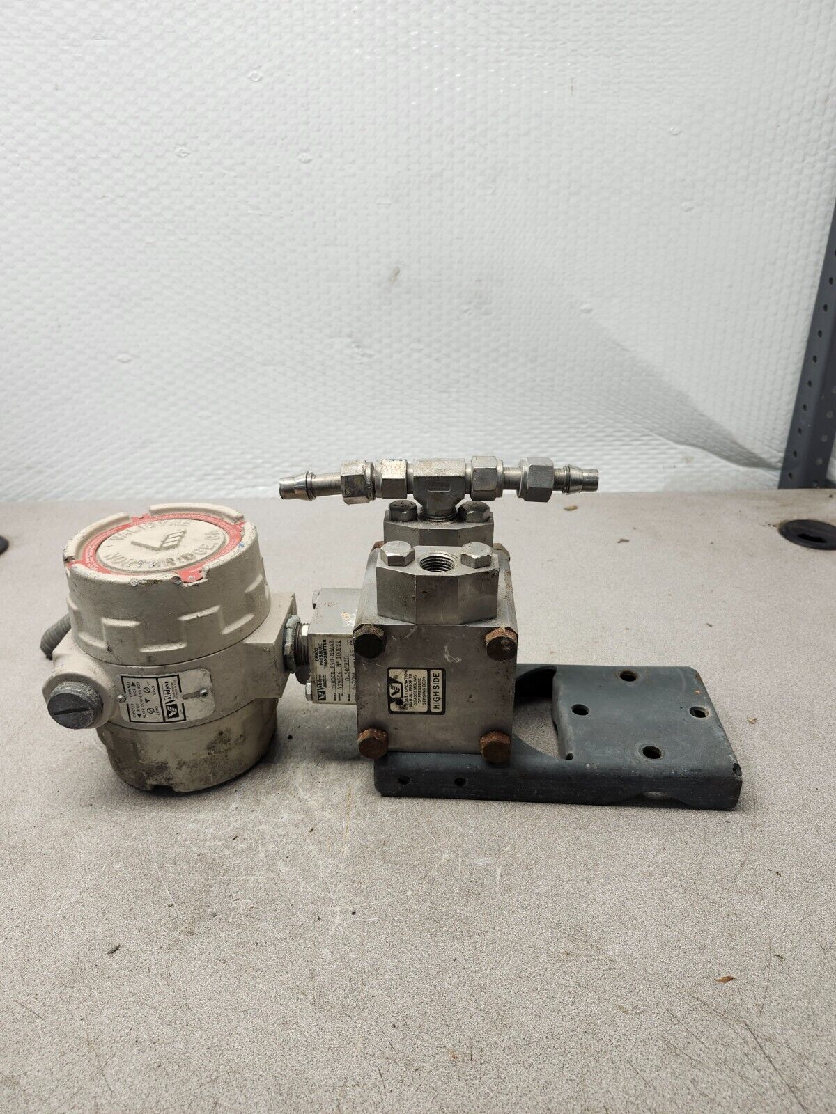 USED VALIDYNE PRESSURE TRANSMITTER 100PSI DR800D-P50-N3A4B