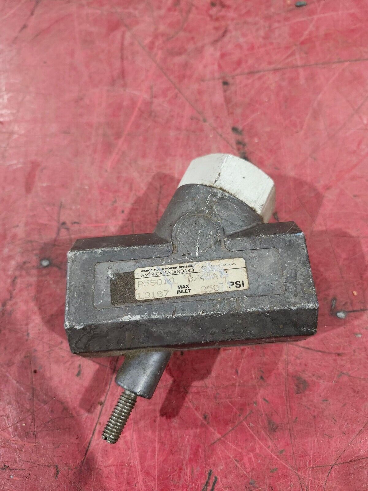 NEW NO BOX WABCO CONTROL VALVE P55010