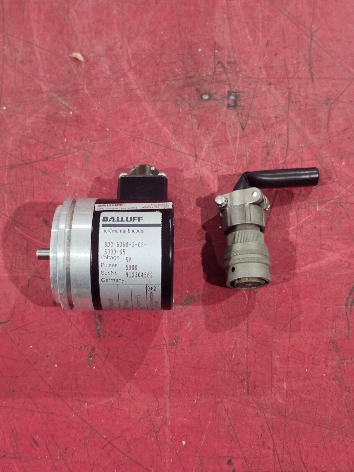 USED BALLUFF INCREMENTAL ENCODER BDG 6360-2-05-5000-65