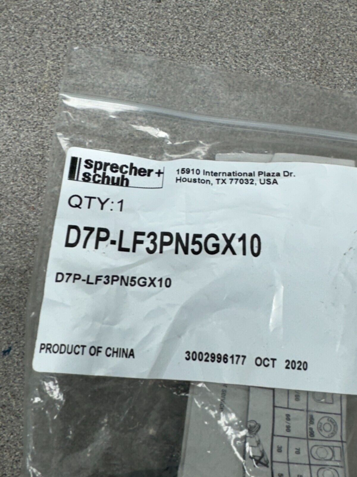 NEW IN PACKAGE SPRECHER SCHUH PUSH BUTTON SWITCH D7P-LF3PN5GX10