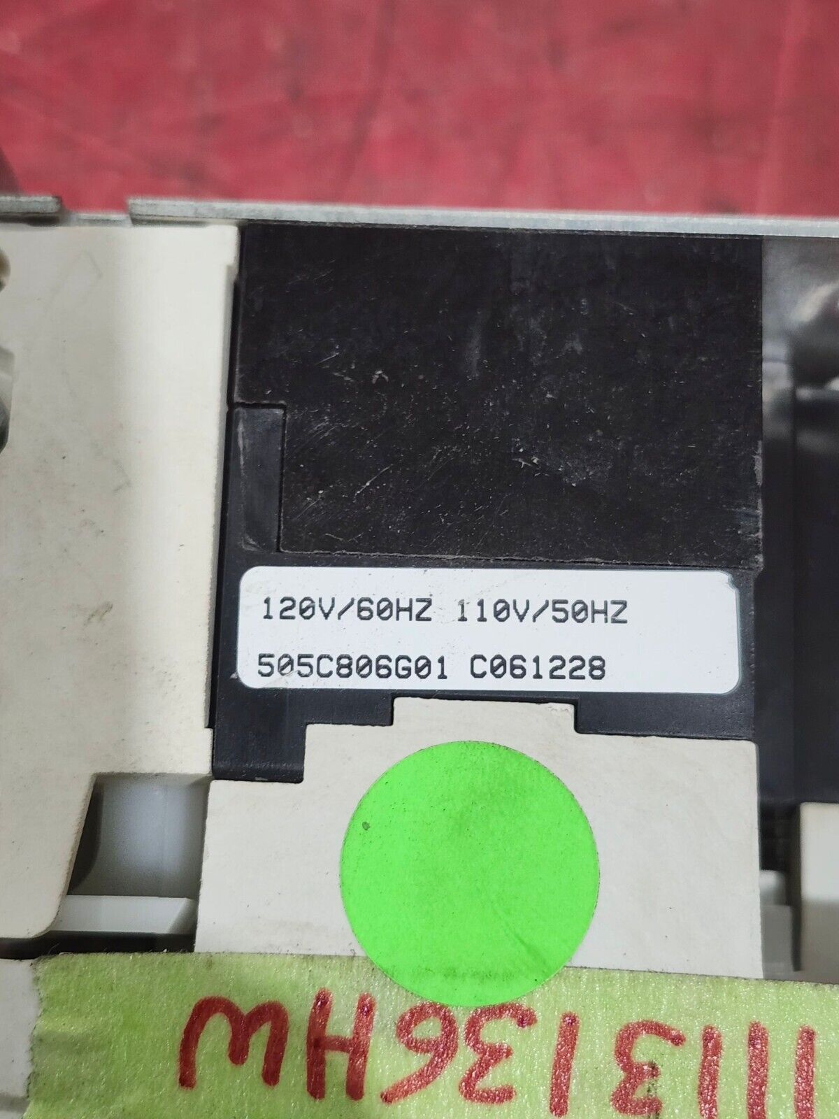 PREOWNED CUTLER HAMMER MOTOR CONTROL CONTACTOR A201K1CA