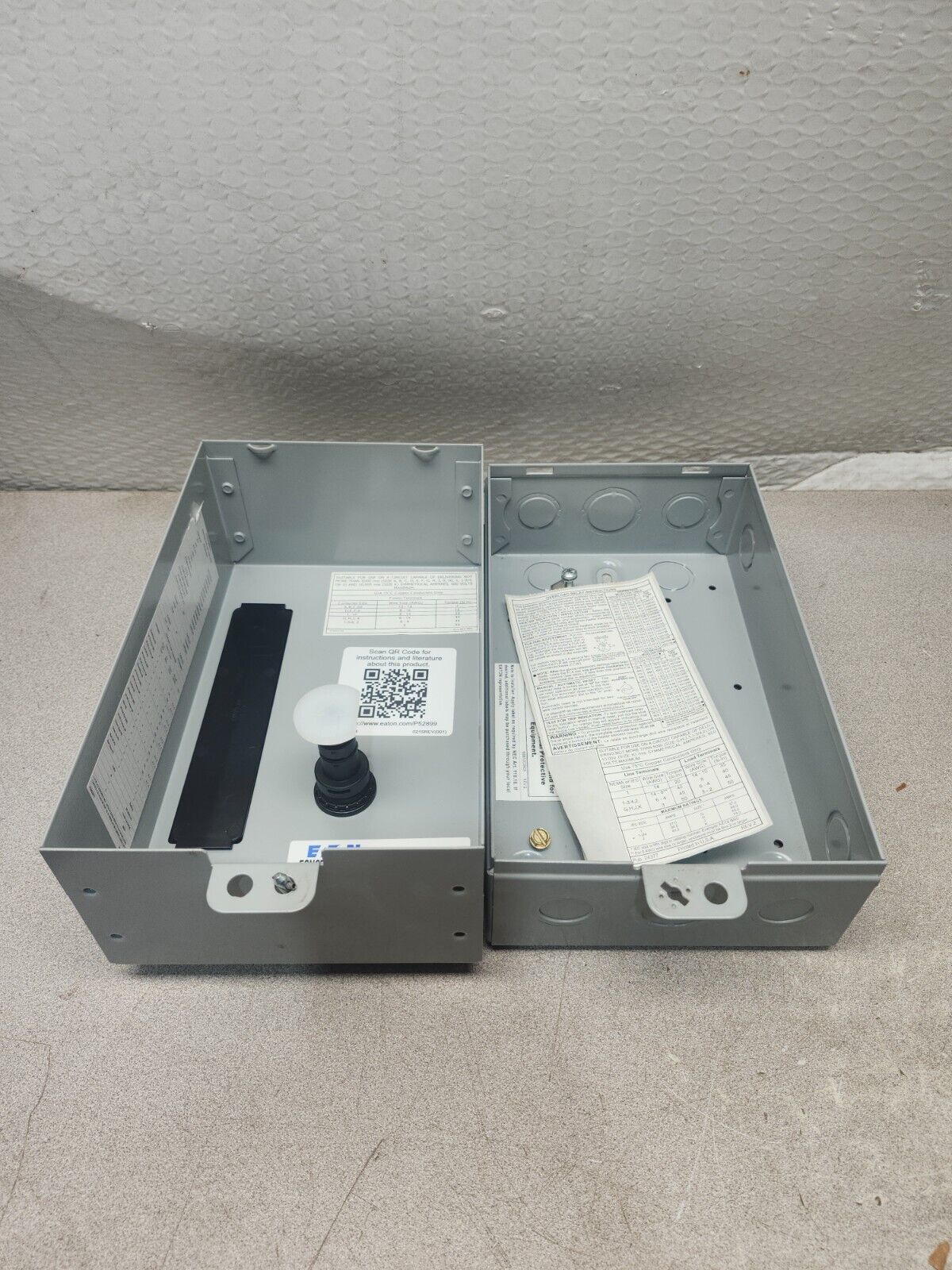 NEW IN BOX EATON ENCLOSURE ONLY ECN0511CAA