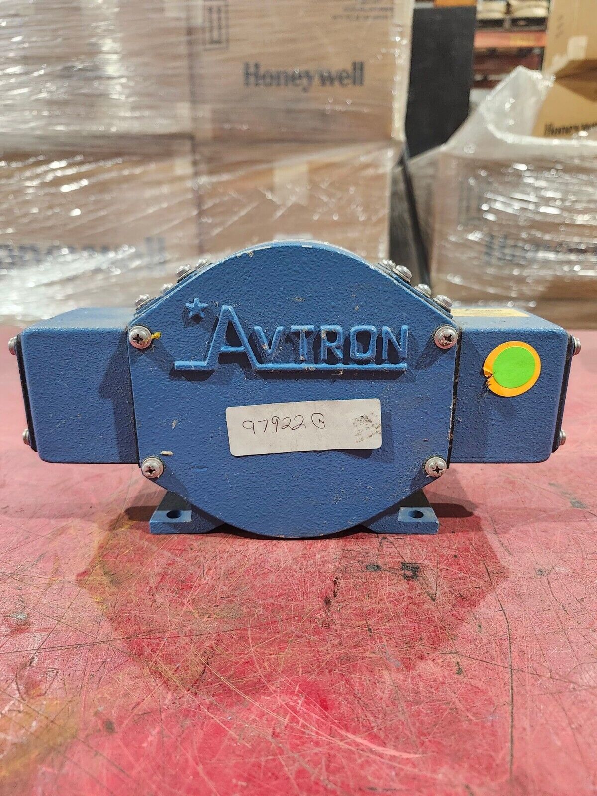 PREOWNED AVTRON PULSE GENERATOR K670A 1D-320