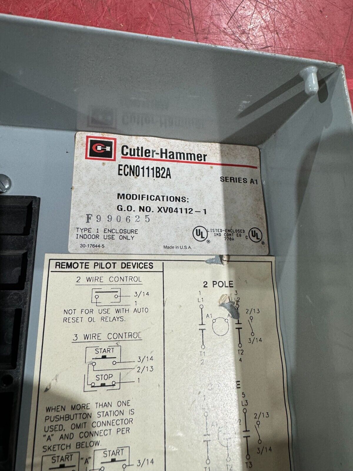 NEW CUTLER-HAMMER CN15DN2 SIZE 1 STARTER IN ENCLOSURE 220/240V. COIL ECN0111B2A