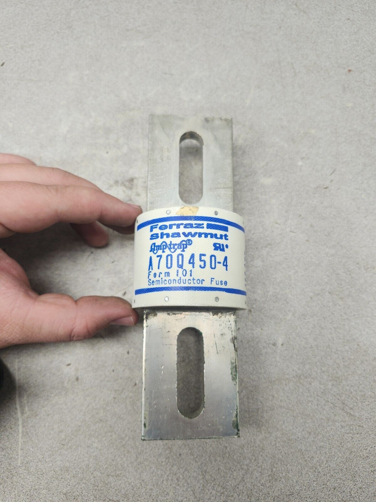 NEW IN BOX LOT OF 2 FERRAZ SHAWMUT FUSE A70Q450-4