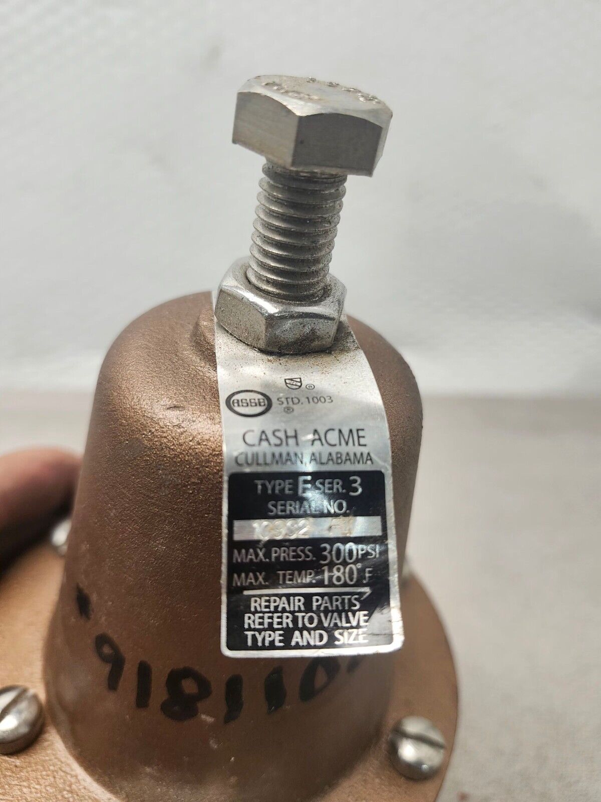 NEW Cash Acme Pressure Regulating Valve 300psi 3/4" TYPE E SER 3