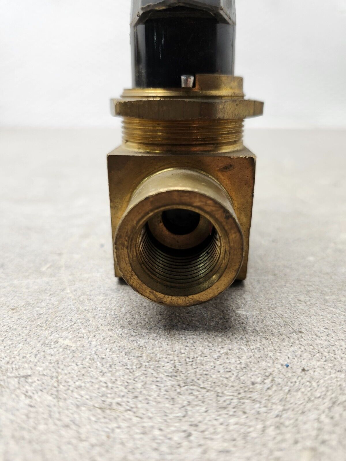 NEW NO BOX WHITEY BRASS VALVE 1'' B-45F8