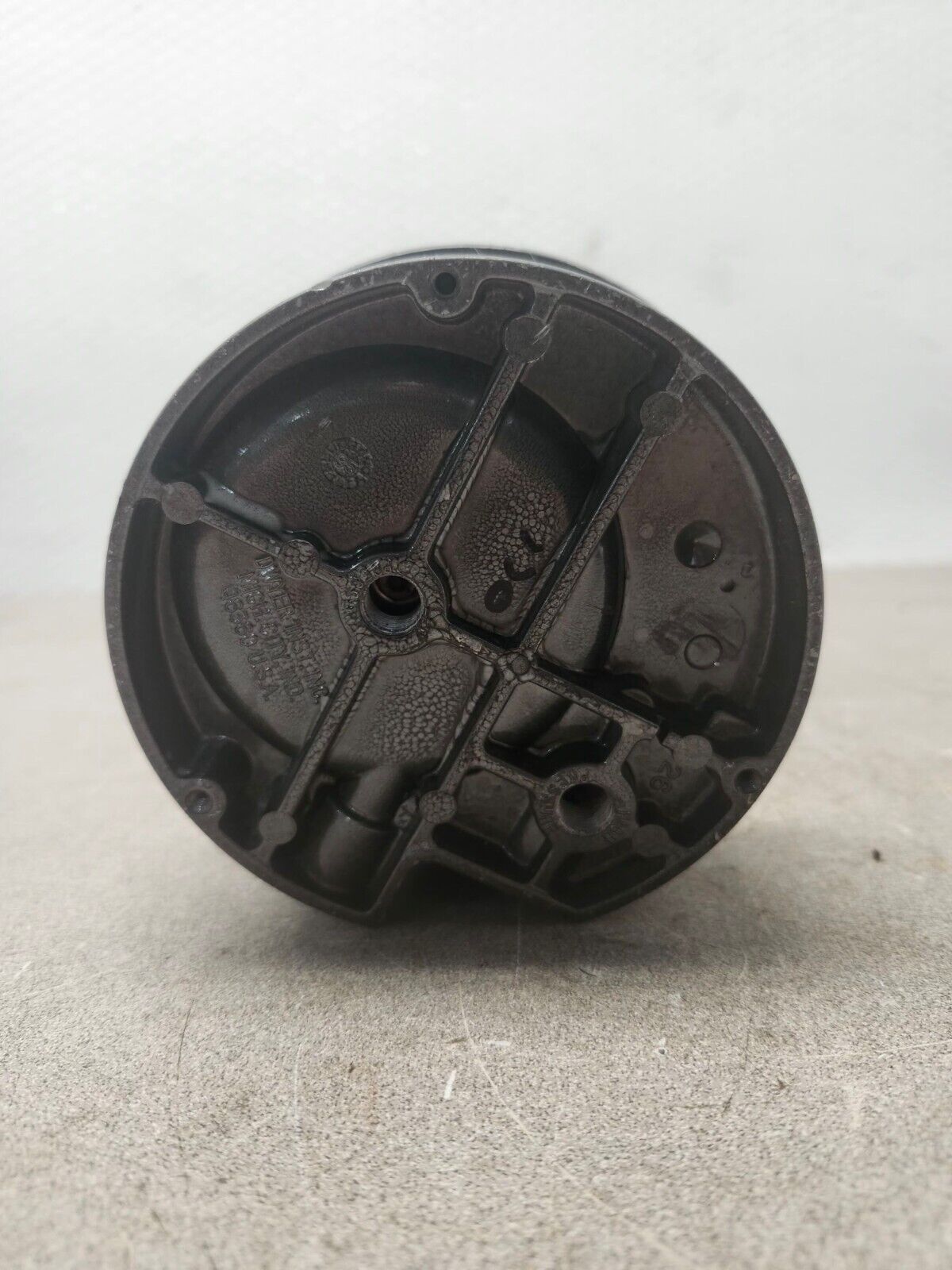 NEW NO BOX MAGNEHELIC GAUGE 0-15 INCHES OF WATER