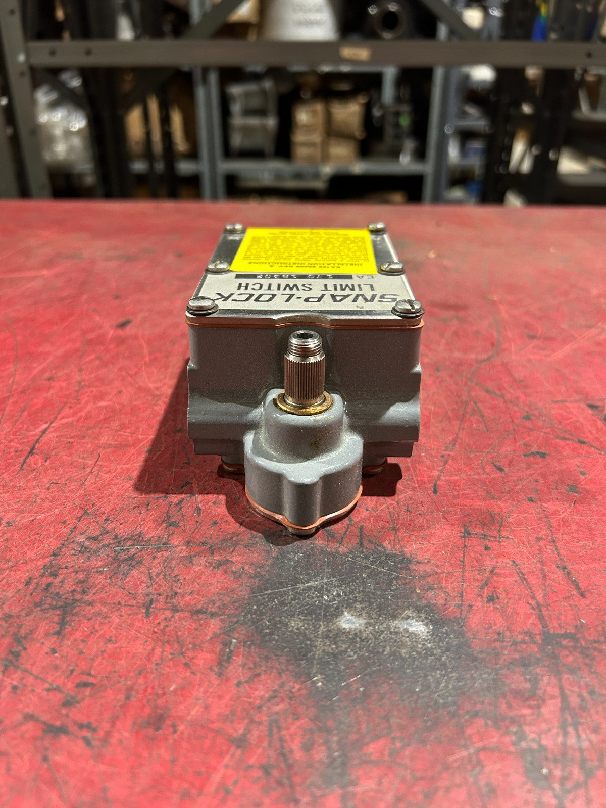 47799040
