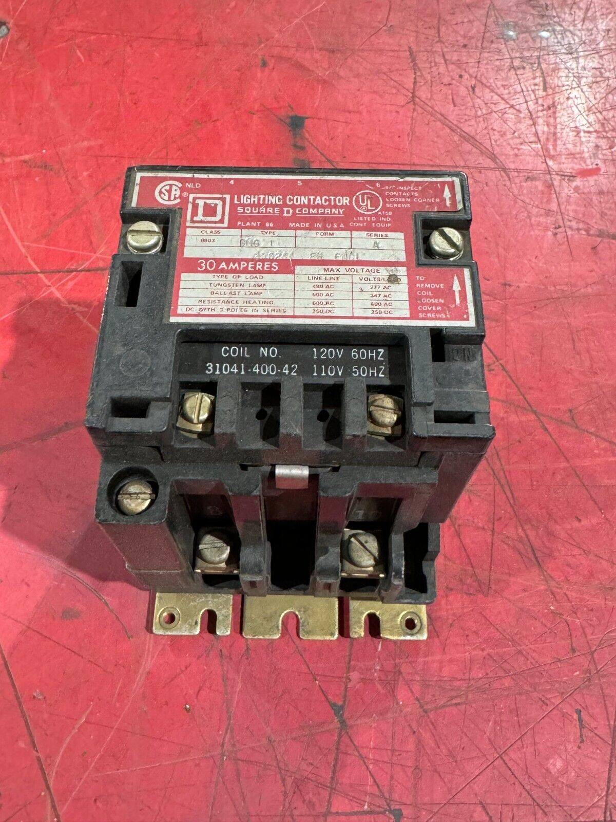 USED SQUARE D 30AMP LIGHTING CONTACTOR 110/120V. COIL 8903 SMG1