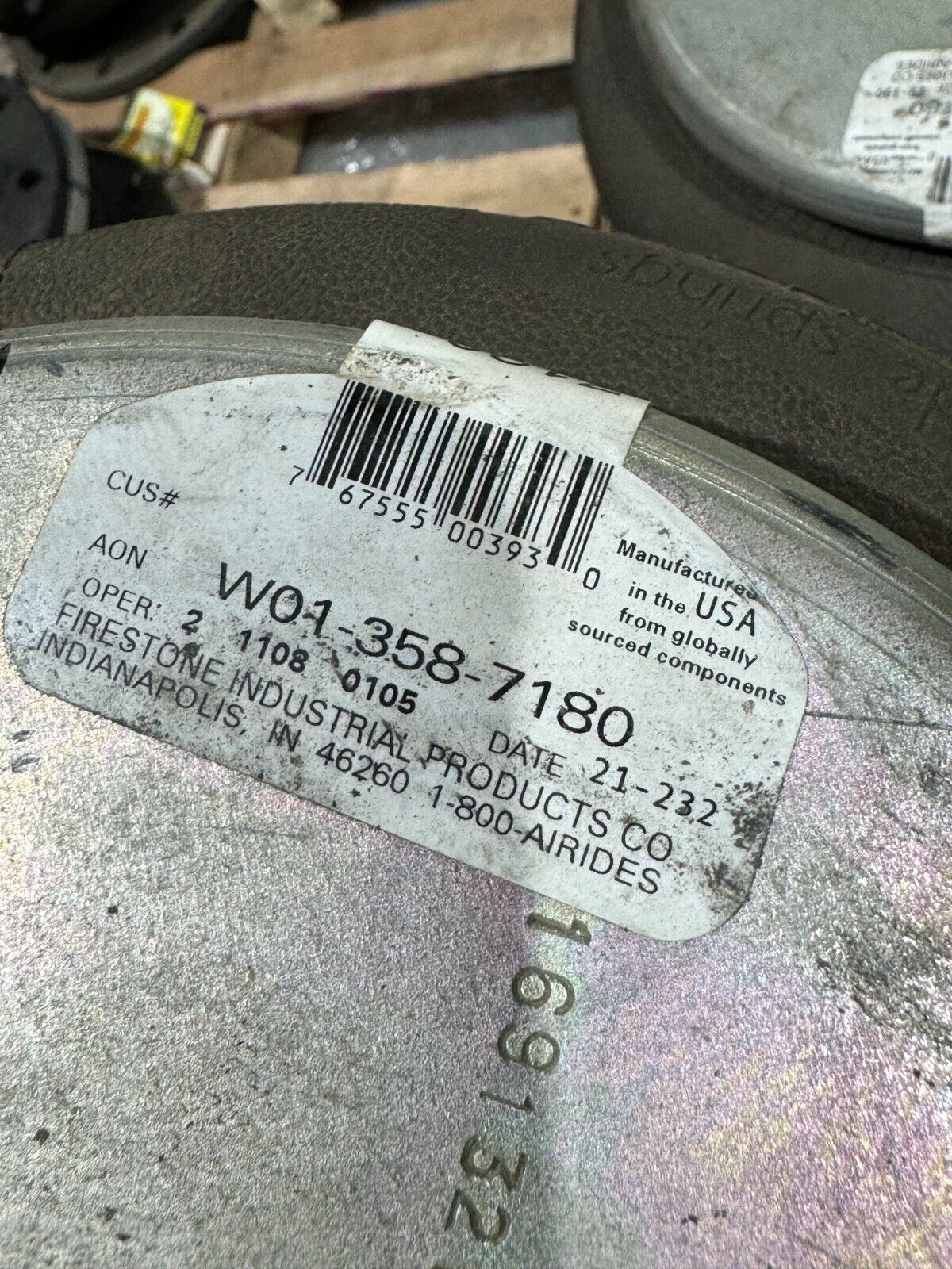NEW FIRESTONE AIR SPRING W01-358-7180